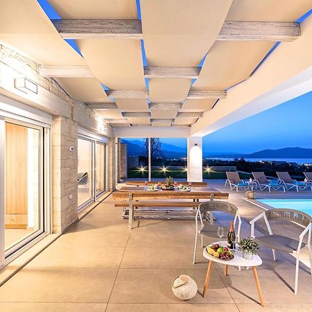 Vista Mare Villas Heated Pool 耶奥伊乌波利斯 外观 照片