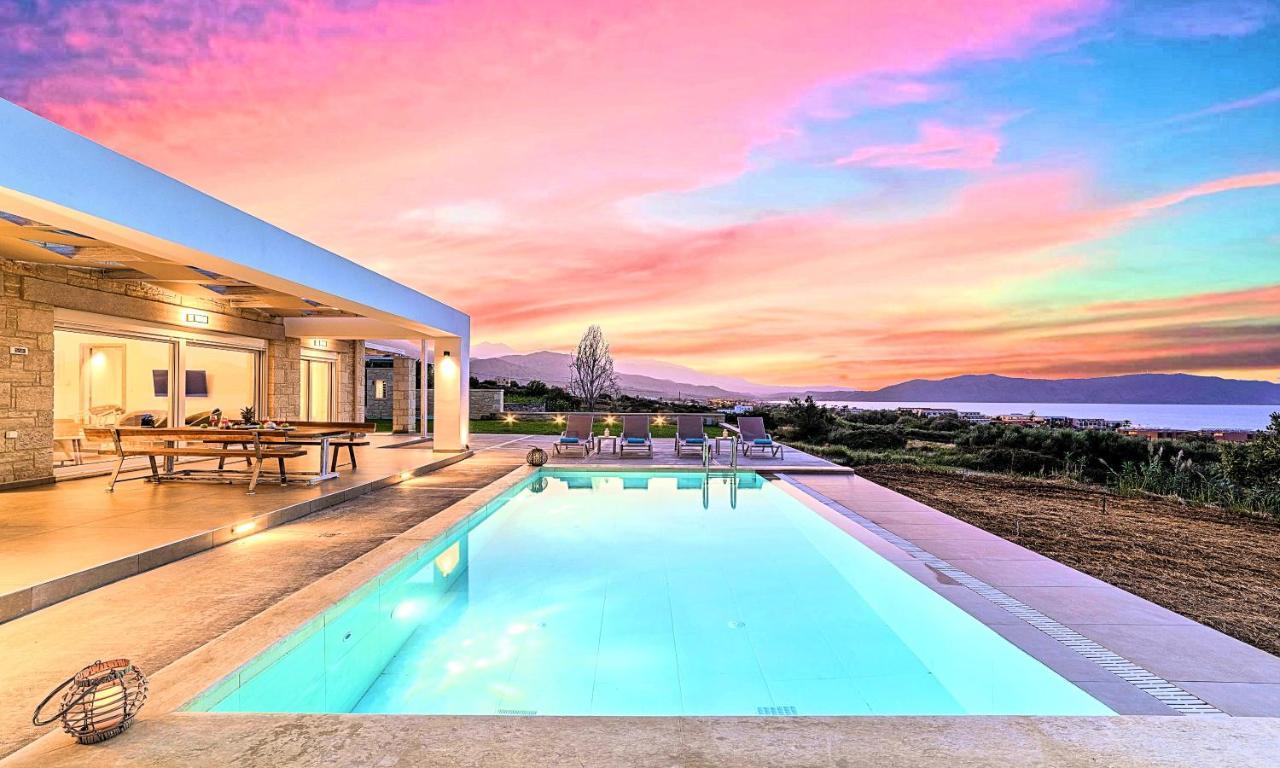 Vista Mare Villas Heated Pool 耶奥伊乌波利斯 外观 照片