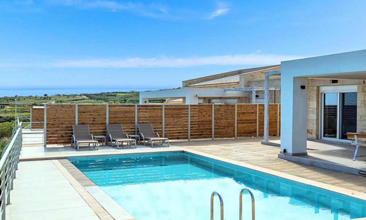 Vista Mare Villas Heated Pool 耶奥伊乌波利斯 外观 照片