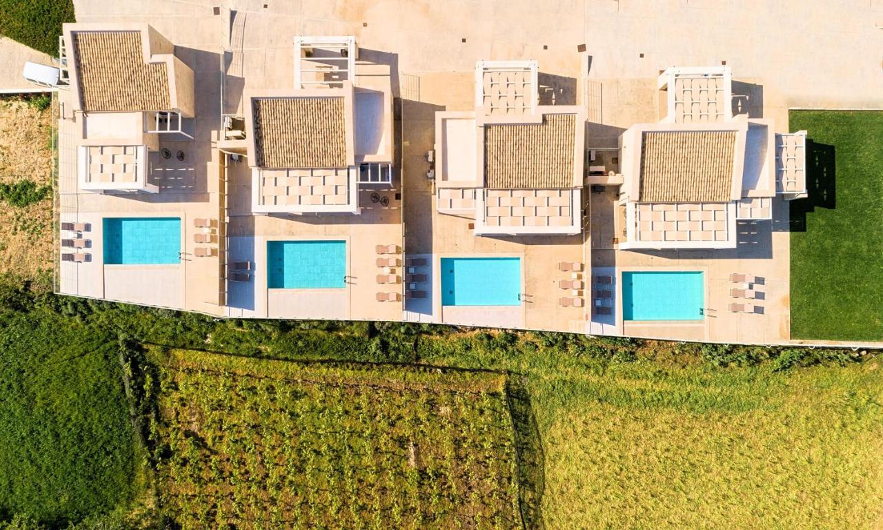 Vista Mare Villas Heated Pool 耶奥伊乌波利斯 外观 照片