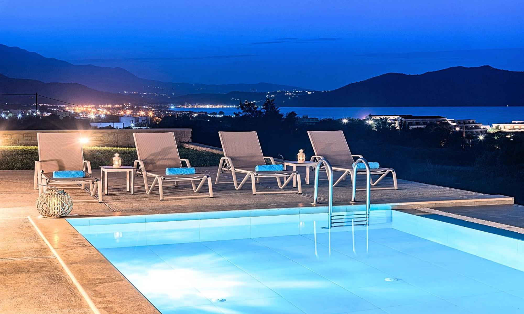 Vista Mare Villas Heated Pool 耶奥伊乌波利斯 外观 照片
